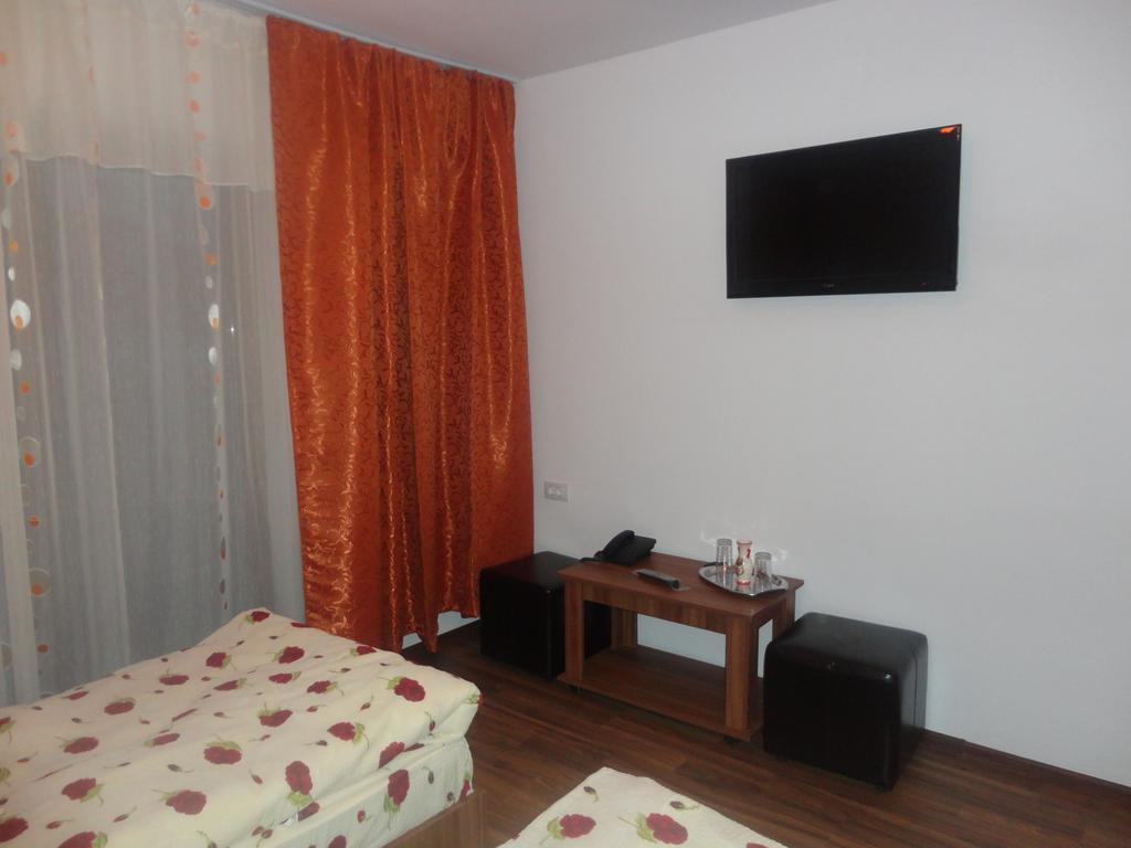 Pensiunea Sanella Liubcova Habitación foto