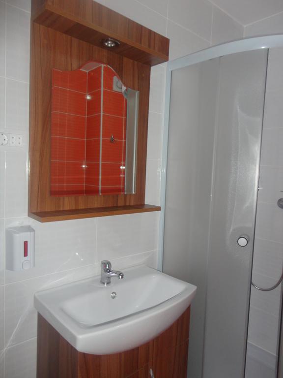 Pensiunea Sanella Liubcova Habitación foto